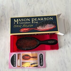 Mason Pearson Junior Mixed Boar & Nylon Bristle Brush
